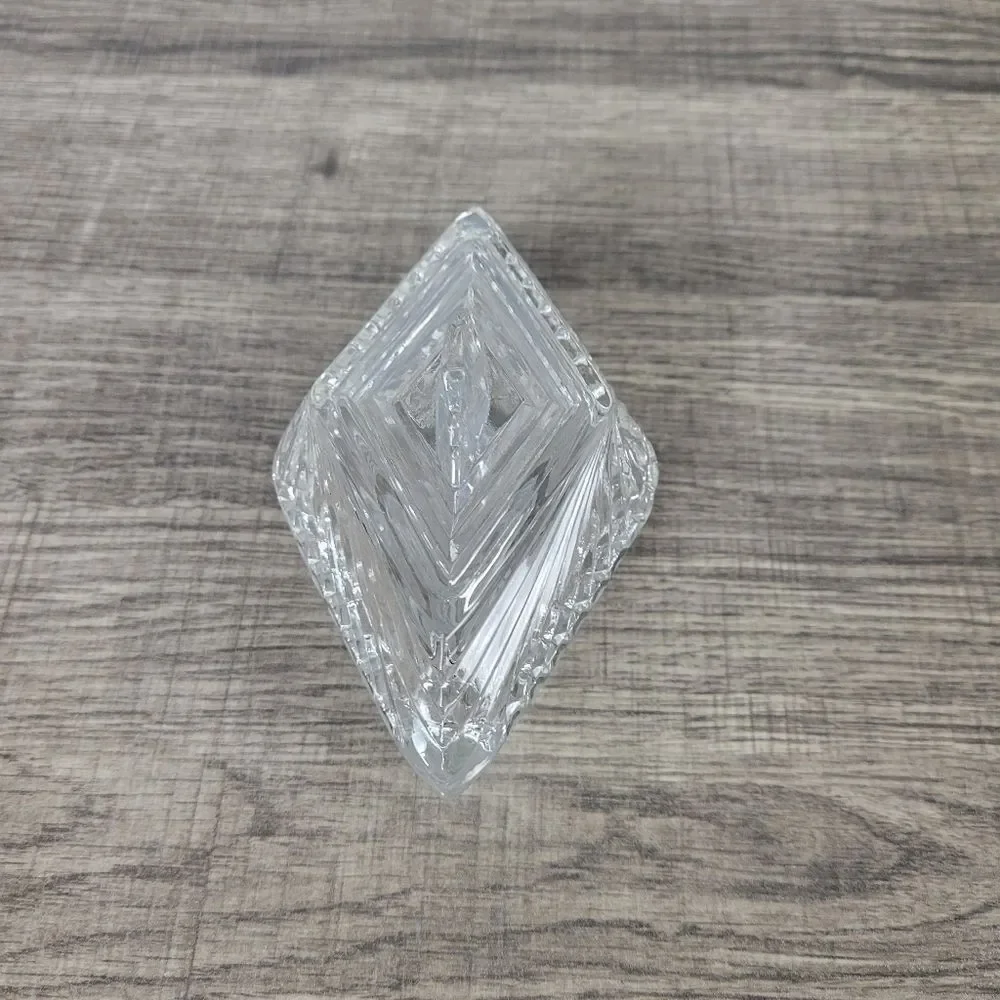 Clear Cut Glass Diamond Shaped Trinket Box‎
